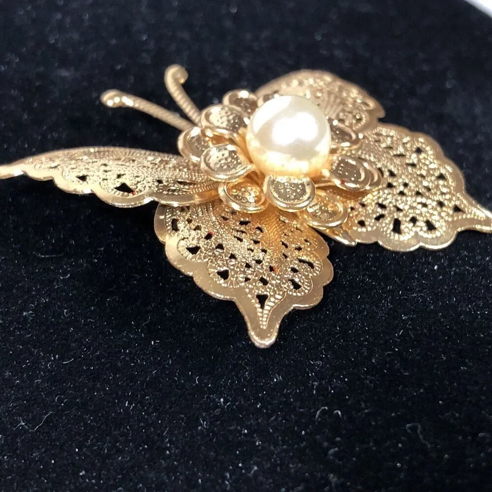 Butterfly Gold Tone Brooch Pin Filigree Style Faux Pearl Flower Unsigned Vintage